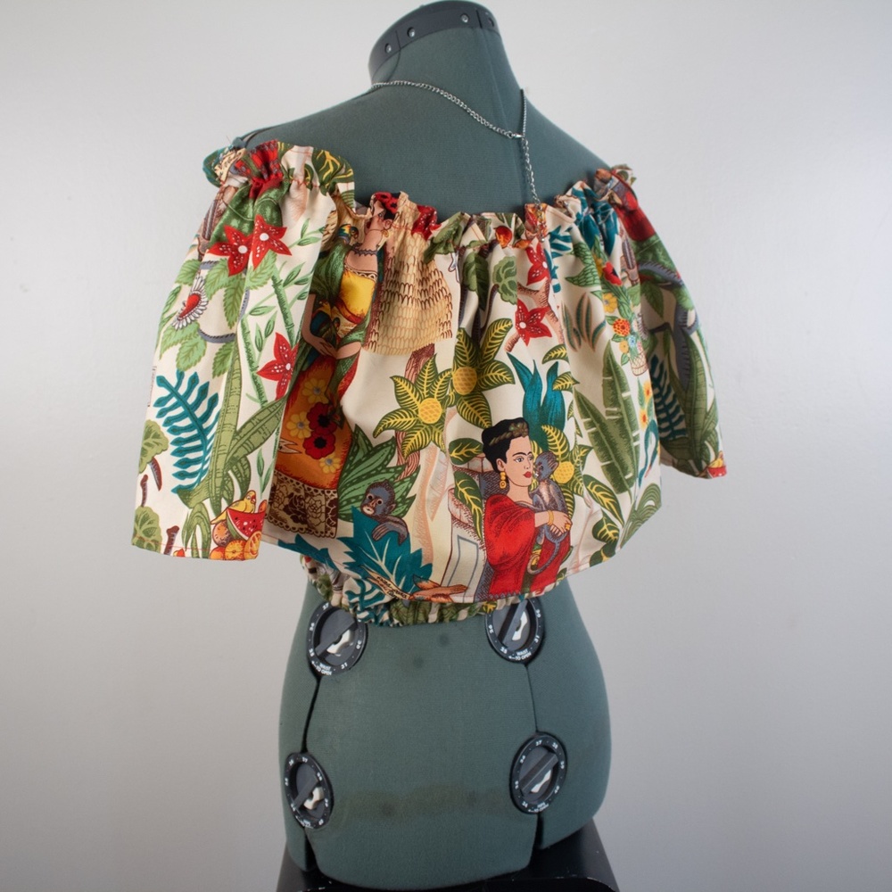 Frida Unique Top - Picture 8 of 8